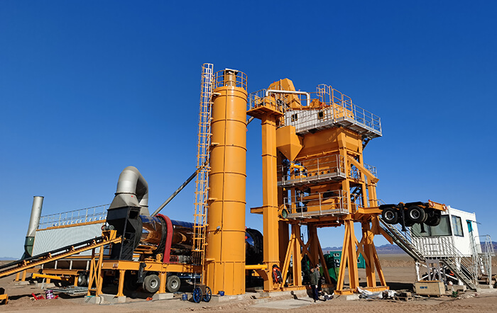 Planta de asfalto móvil ACE MAP160 de 160 t/h en un sitio de construcción en Mongolia