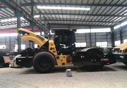 Cabina cómoda con amortiguación de caucho para operador de rodillo compactador