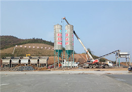 Planta de mezcla húmeda en el proyecto del puente del río Yangtze