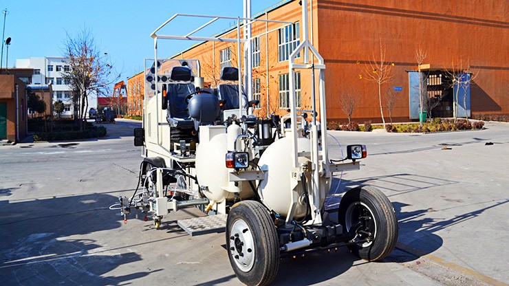 Máquina de Señalización Vial Termoplástica Autopropulsada por Extrusión en Venta